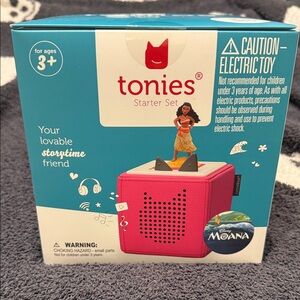 New in Box Tonies Moana Starter Set - Pink